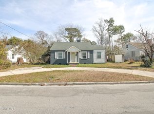 114 W Bayshore Blvd, Jacksonville, NC 28540