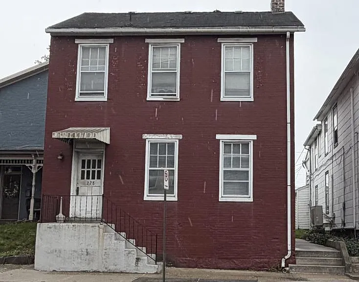 228 Chambersburg St — Photo 1
