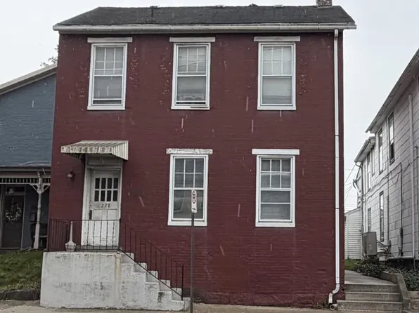 228 Chambersburg St, Gettysburg, PA 17325