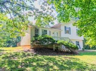 140 Beverly Park Ct, Newnan, GA 30263