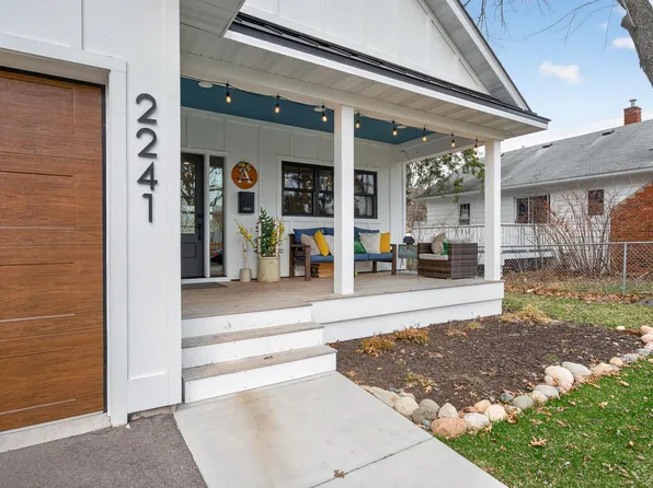 2241 8th St, White Bear Lake, MN 55110