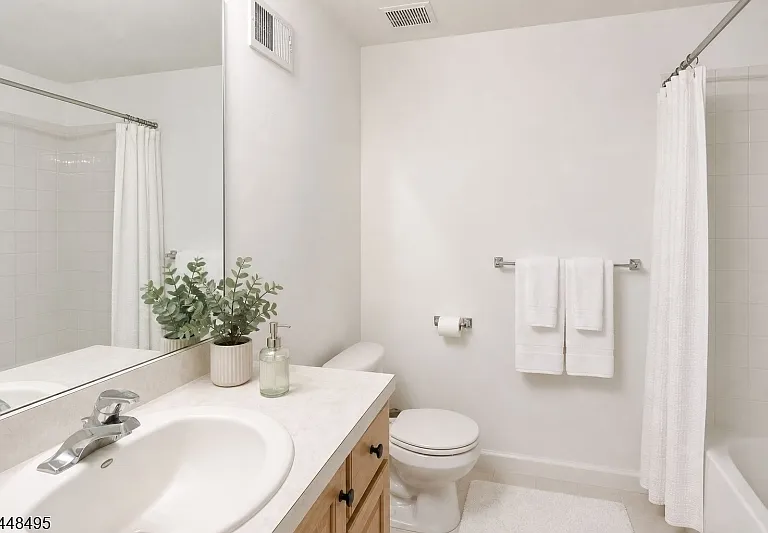 105 Hoover Ave — Photo 7