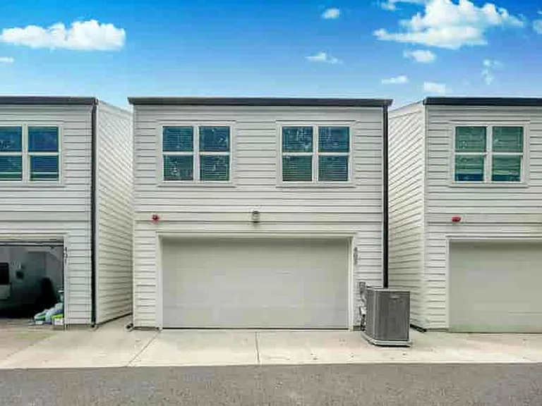 403 Burgundy Way — Photo 43