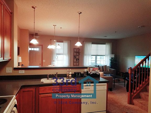 3rd image of 11384 Aberdeen Cir NE Unit E