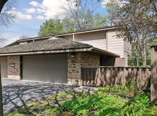 17640 Breconwood Rd, Wayzata, MN 55391