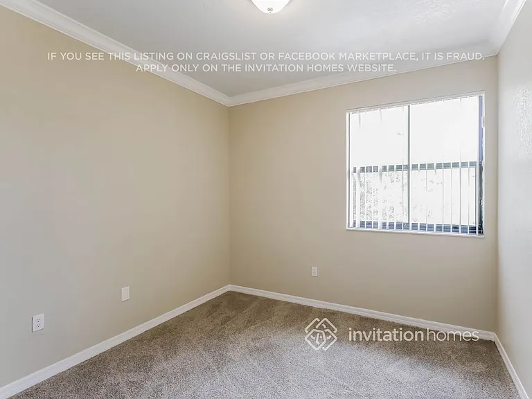 8943 SW 228th Ln — Photo 14