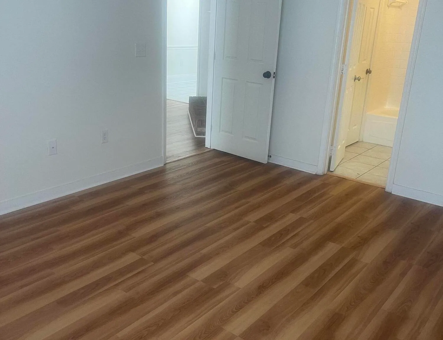 3 bed, 2.0 bath, 1352 sqft, $1,950 — Photo 4