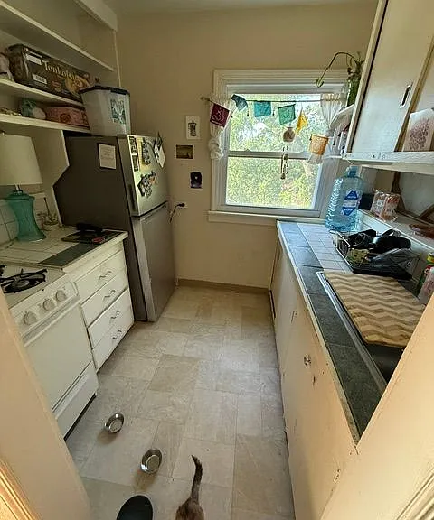 1228 Ratone St #6 — Photo 5