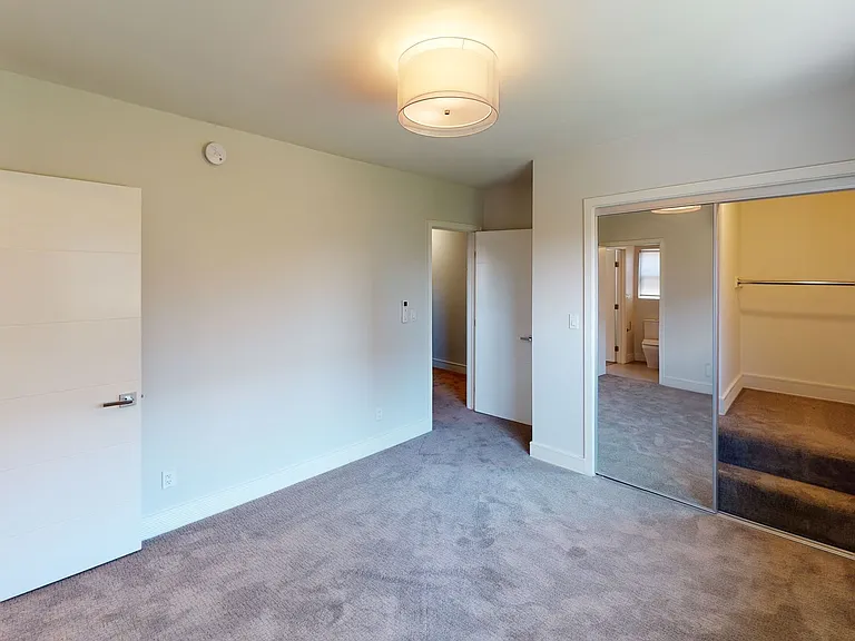 Gorgeous 2 Story Townhome...Great Location! CALL NOW! — Photo 14