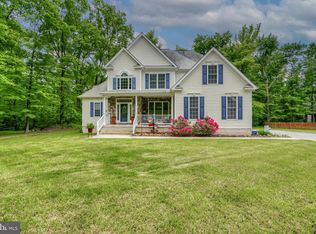 3547 Revolea Beach Rd, Middle River, MD 21220