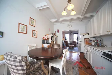 Rented by Metropolitan Realty