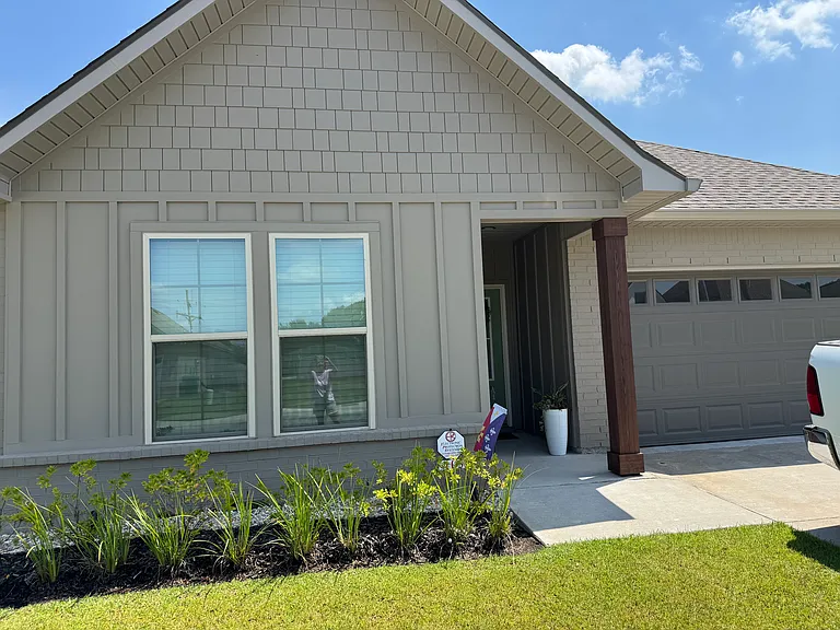 105 Gilded Ln — Photo 12
