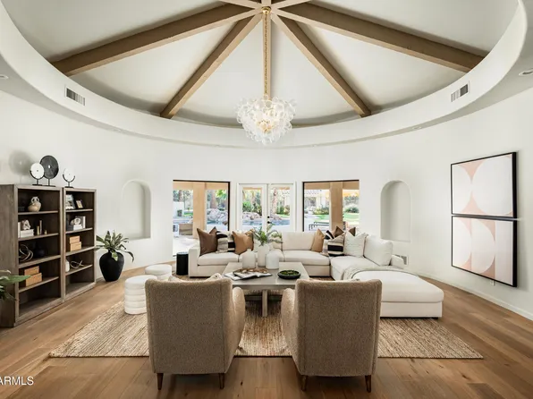 9128 N 70TH Street, Paradise Valley, AZ 85253