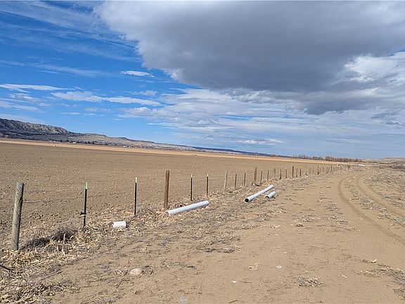 3rd image of Lower River Rd