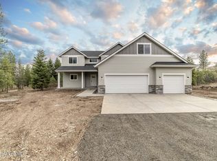 29469 N Archer Rd, Athol, ID 83801