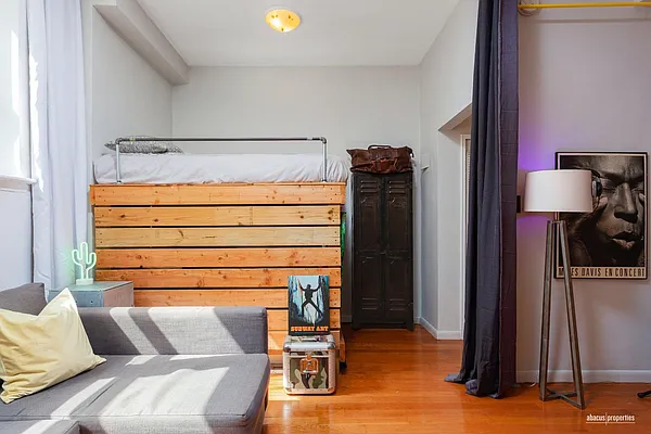 Sold by Abacus Properties | media 6