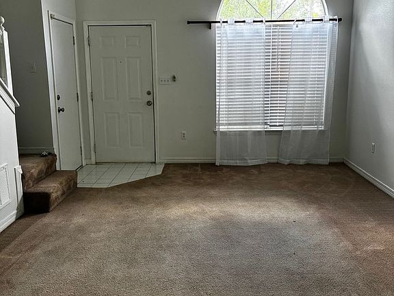 2nd image of 1873 Whispering Oaks Ln