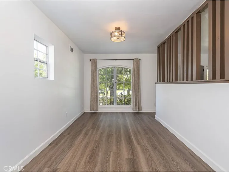 4213 Wilkinson Ave — Photo 7