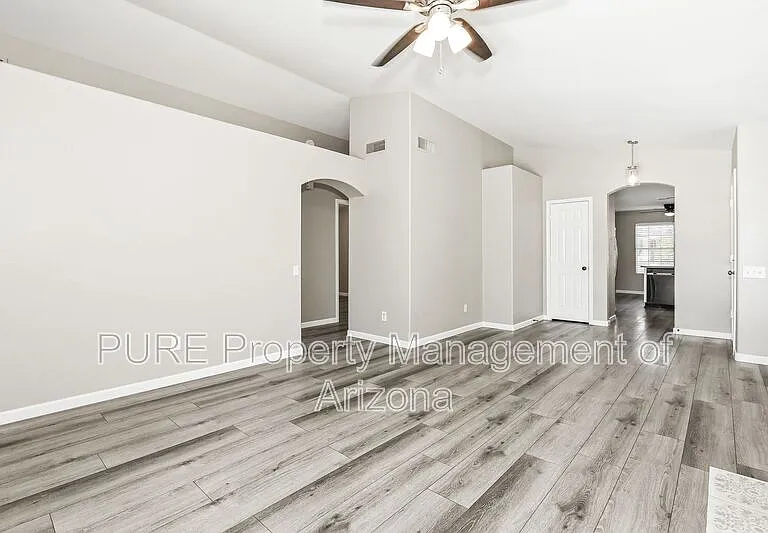 2638 N Saffron Cir — Photo 4