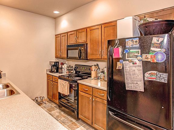 3rd image of 1440 10th St #411