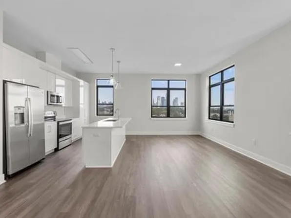 121 34th Street image 173 of 213