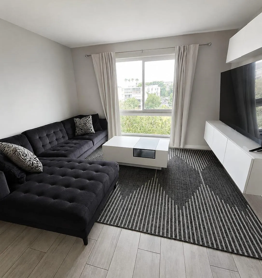2 bed, 2.0 bath, 770 sqft, $2,100 — Photo 1