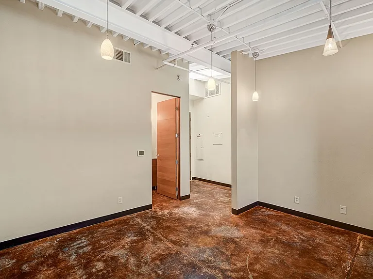 701 Shadow Ln #410 — Photo 10