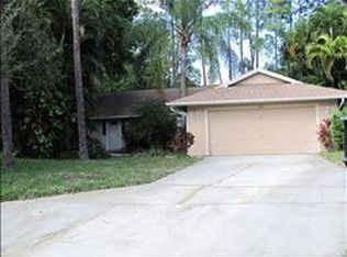 740 York Ter, Naples, FL 34109