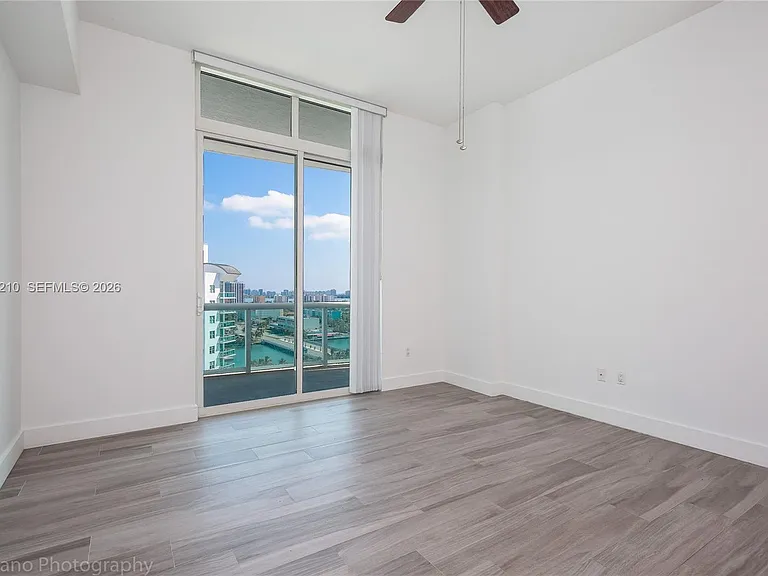 7900 Harbor Island Dr #Penthouse 23 — Photo 18