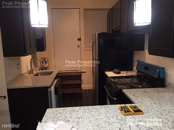 2nd image of 2822 N Cambridge Ave APT 29