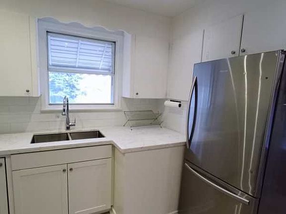 5th image of 73 Shilton Rd