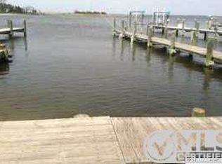 15 Cove Point Rd, Toms River, NJ 08753