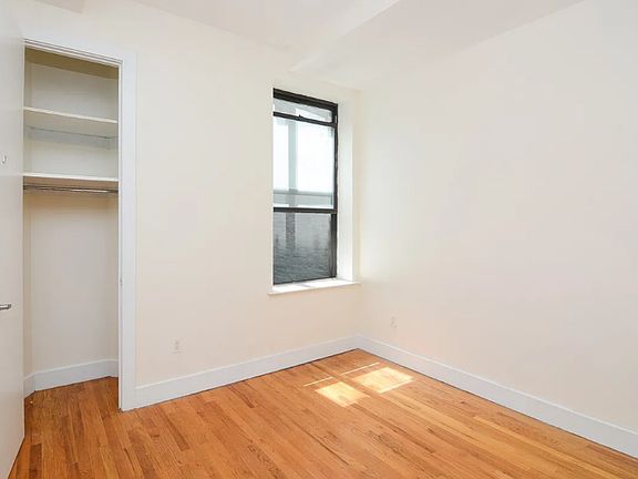 5th image of 654 Park Pl APT 2rf