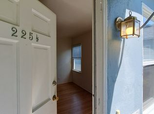 223 E Cedar Ave #17982432, Burbank, CA 91502