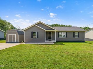 400 Hubbs Grove Rd, Maynardville, TN 37807