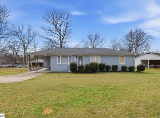 22 Ray St, Greenville, SC 29611