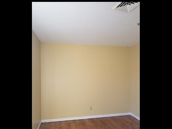 3rd image of 100 Lancaster Pike