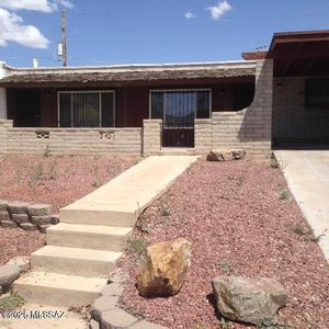 2661 S Enchanted Hills Dr, Tucson, AZ, 85713