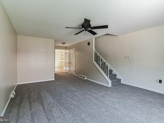 5th image of 105 S Glen Ave