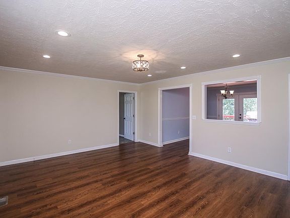 4th image of 3022 Kedzie Dr