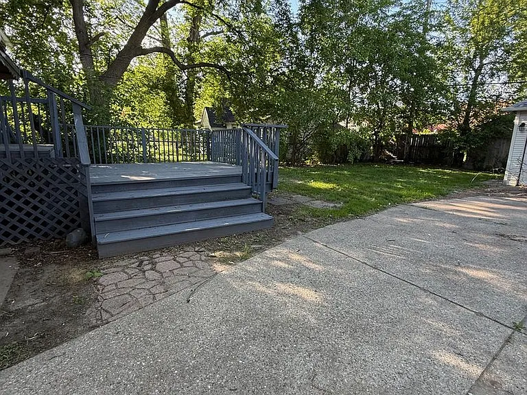 15611 Glander Ave — Photo 15