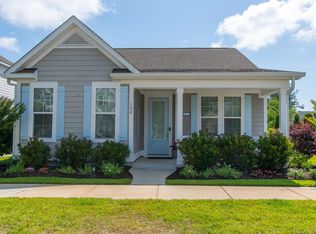 104 Starling St, Summerville, SC 29483