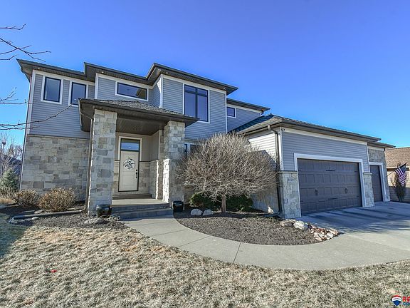 3rd image of 8529 Barkley Dr