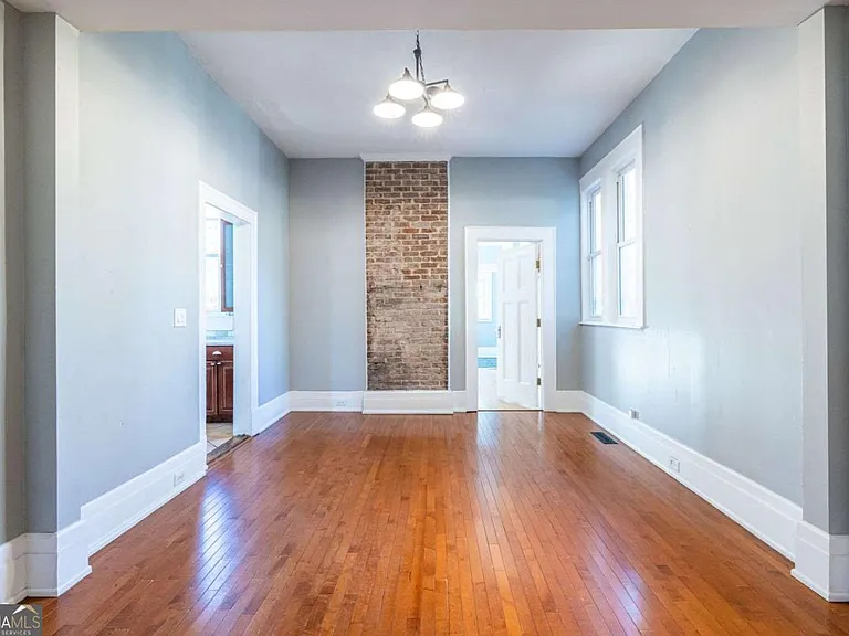 692 Myrtle St NE — Photo 27