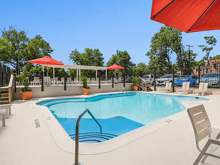 Resort Style Swimming Pool