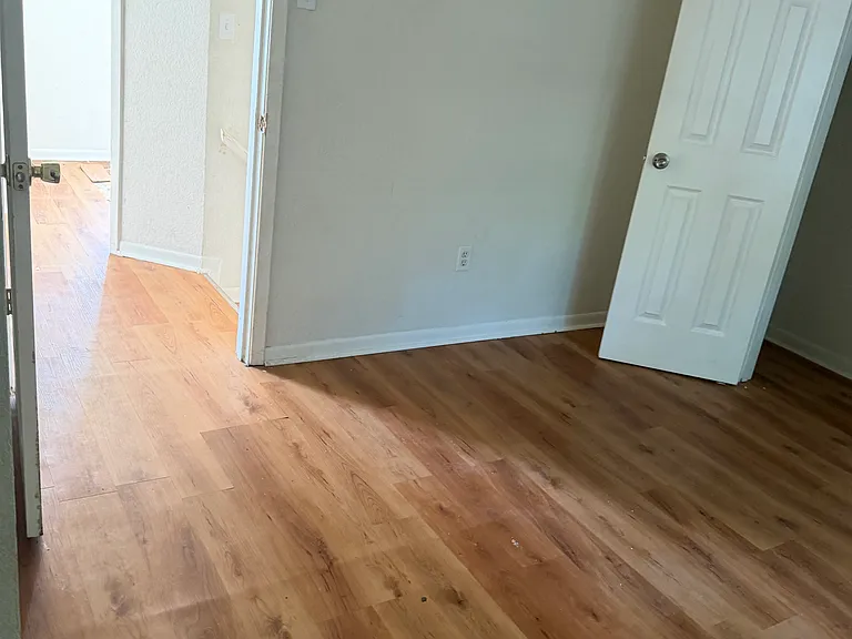 943 S 15th St #929 — Photo 10