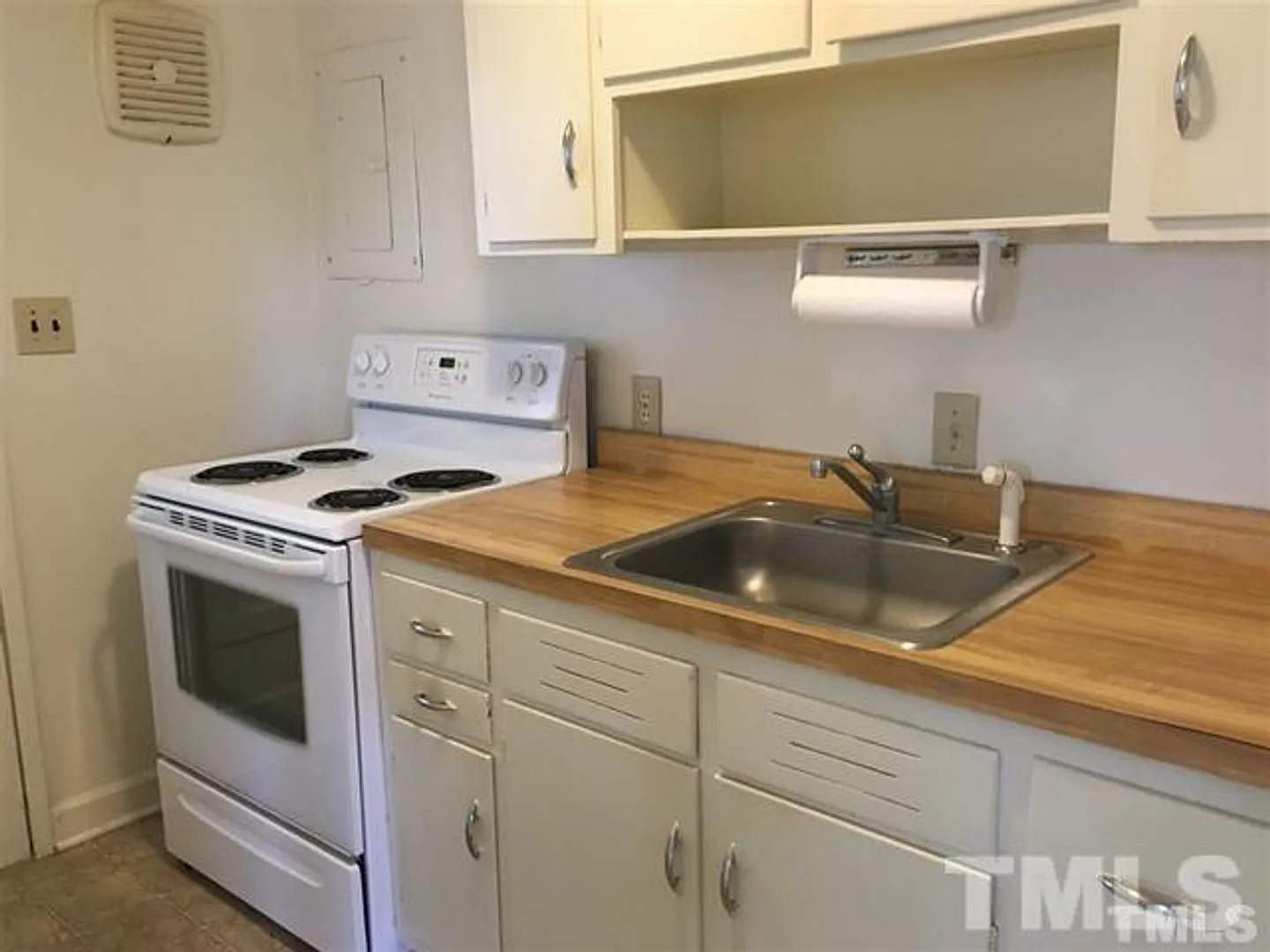 705-C Daniels St — Photo 3