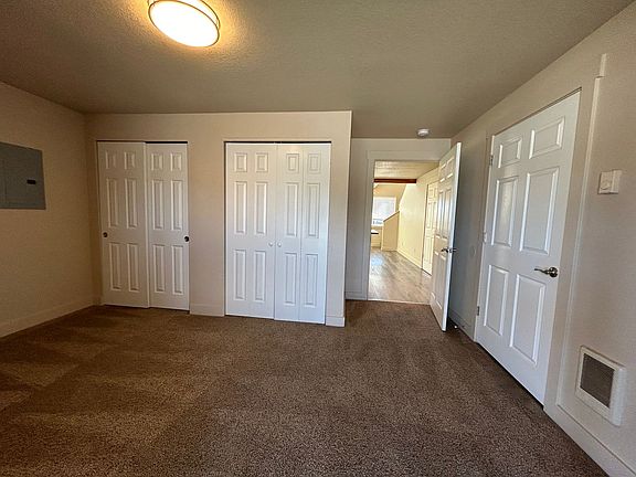 4th image of 29-31 W Pointe Dr #3B-2BA-1296SQFT