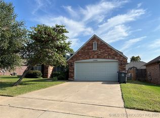 13406 E 43rd Pl, Tulsa, OK 74134