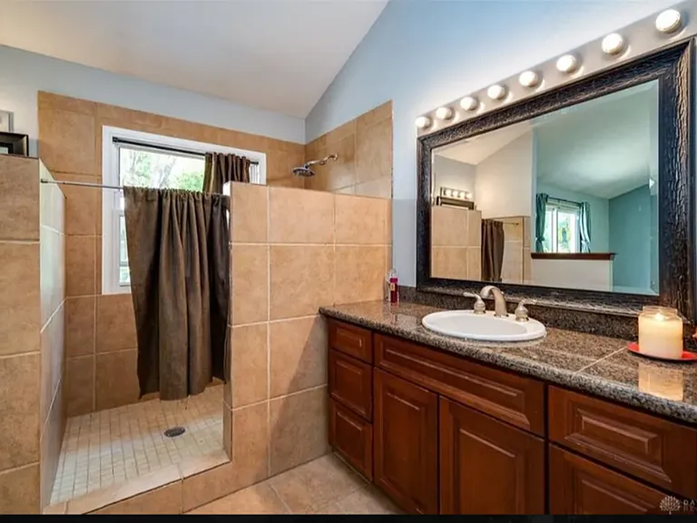 8881 Evan Ct — Photo 8